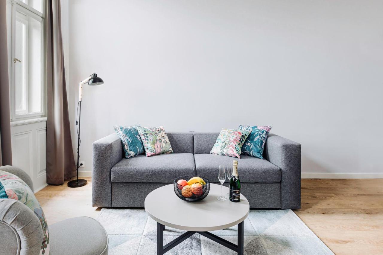 Franz By Zeitraum Aparthotel ปราก ภายนอก รูปภาพ